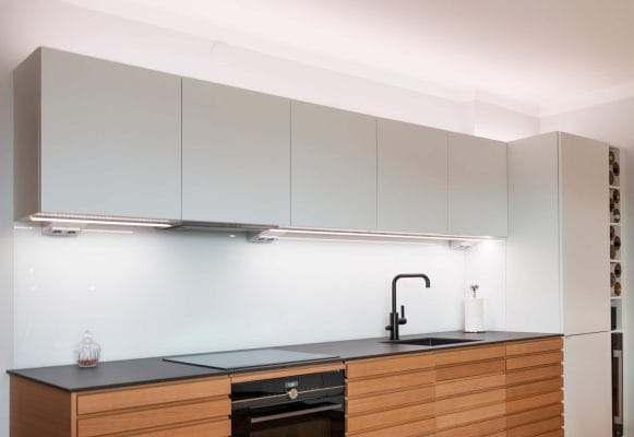 Apartment on Töölönlahti beach gets new lighting with versatile LEDs