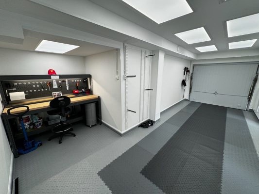 Garage lights: the key to versatility