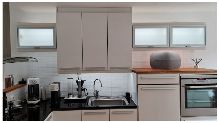 Led strip light installation in a display cabinet