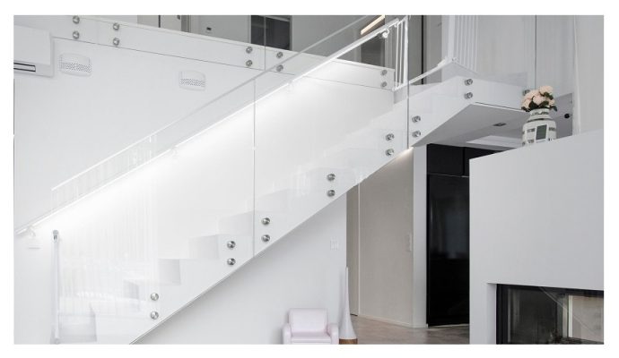 How to choose the right lighting for a staircase?