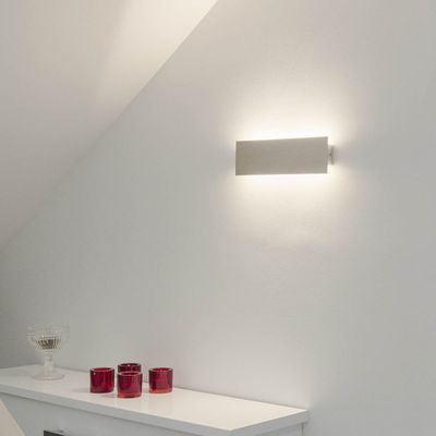 Indoor LED wall light fixture — STRAIGHT 300, water resistant IP44, brushed aluminium, 6,5W, 3000K